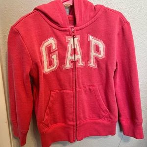 GAP kids zip up pink and light pink size 4-5